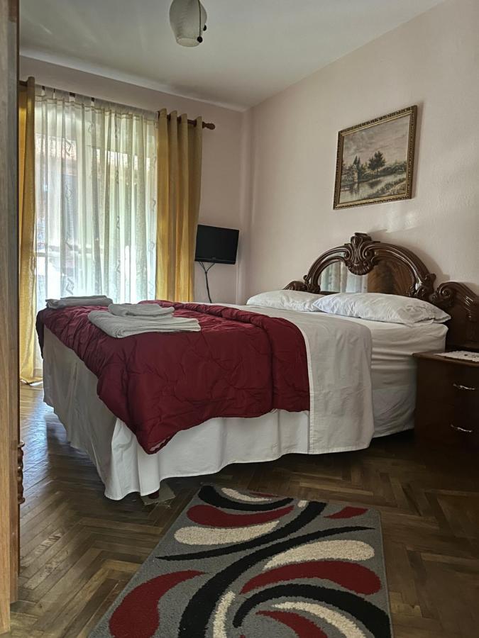 Hotel Hoxha House Krujë Exterior foto